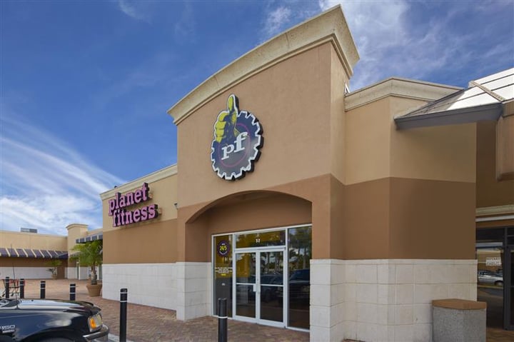 planet fitness ives dairy road