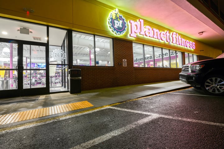 planet fitness castle shannon pa