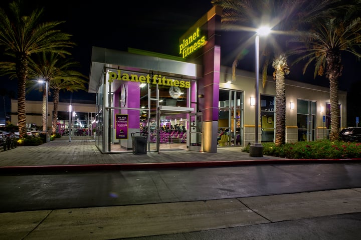 planet fitness in downey california