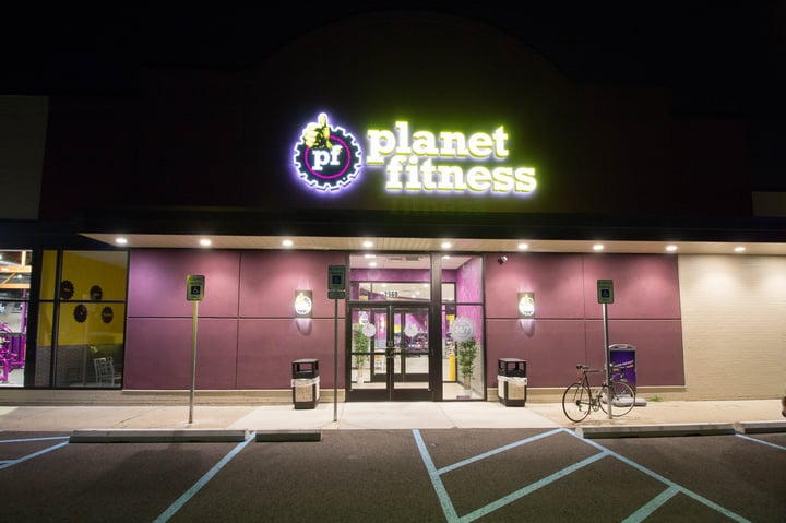 planet fitness crooks road royal oak mi