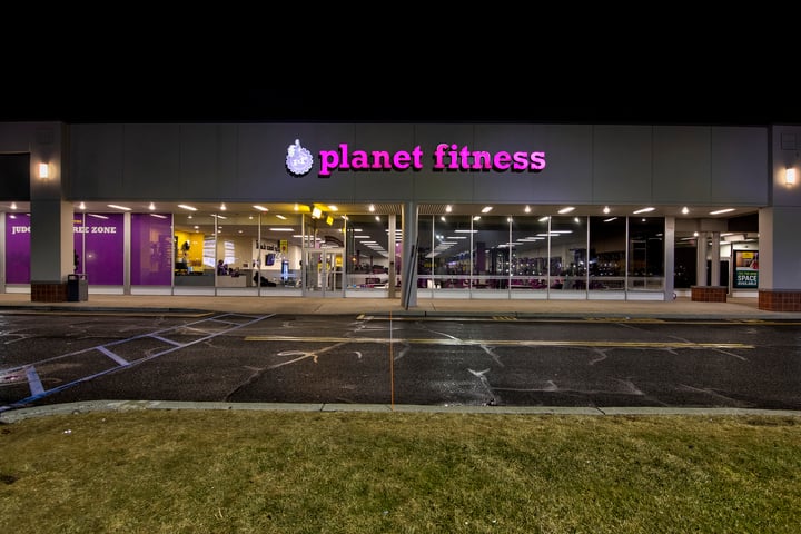 planet fitness in edison