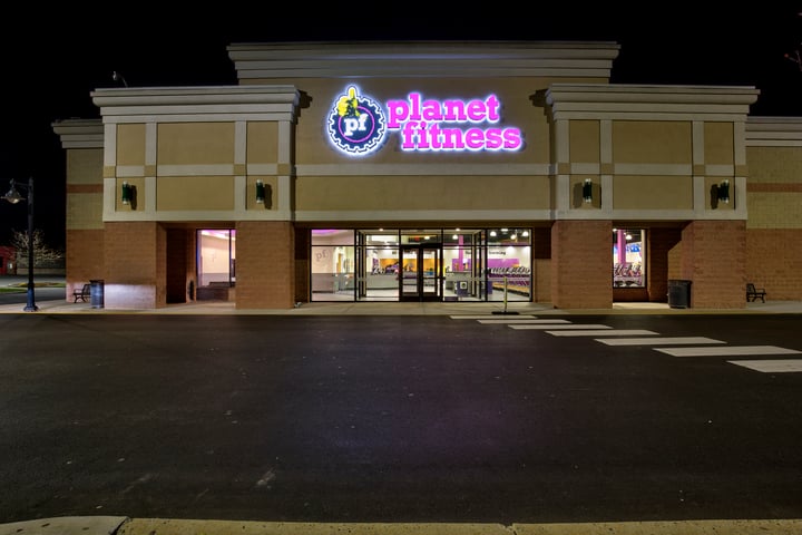 planet fitness christiana