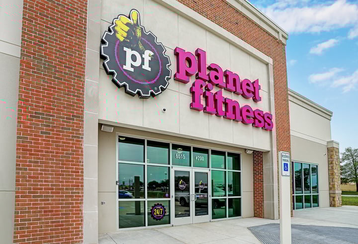 planet fitness baytown texas